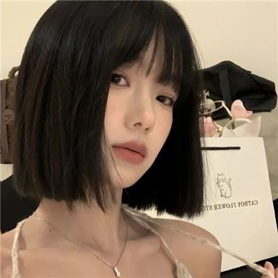 艳阳春色